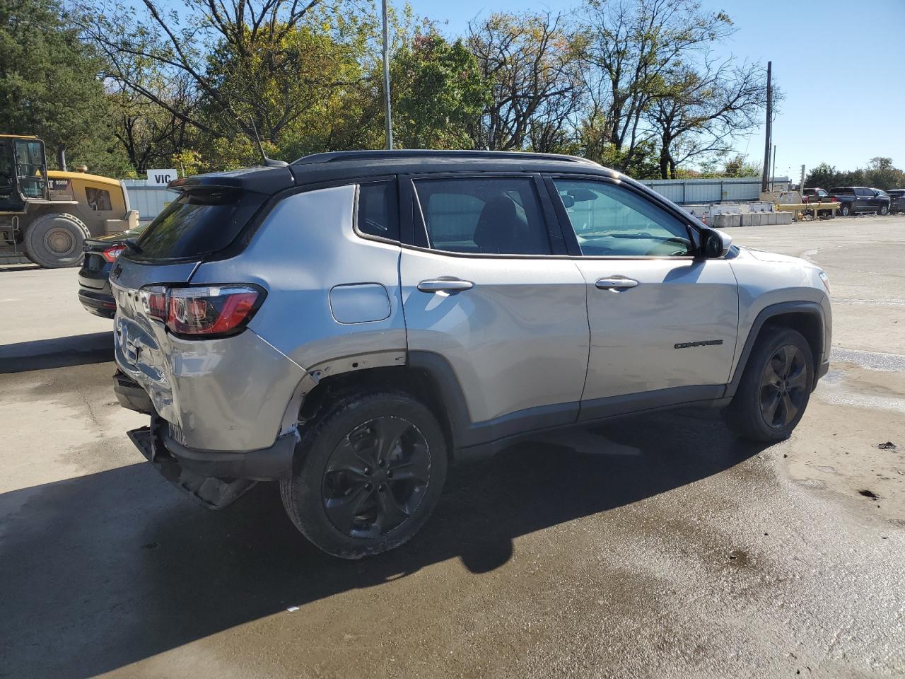 2019 Jeep Compass Latitude - Image 3