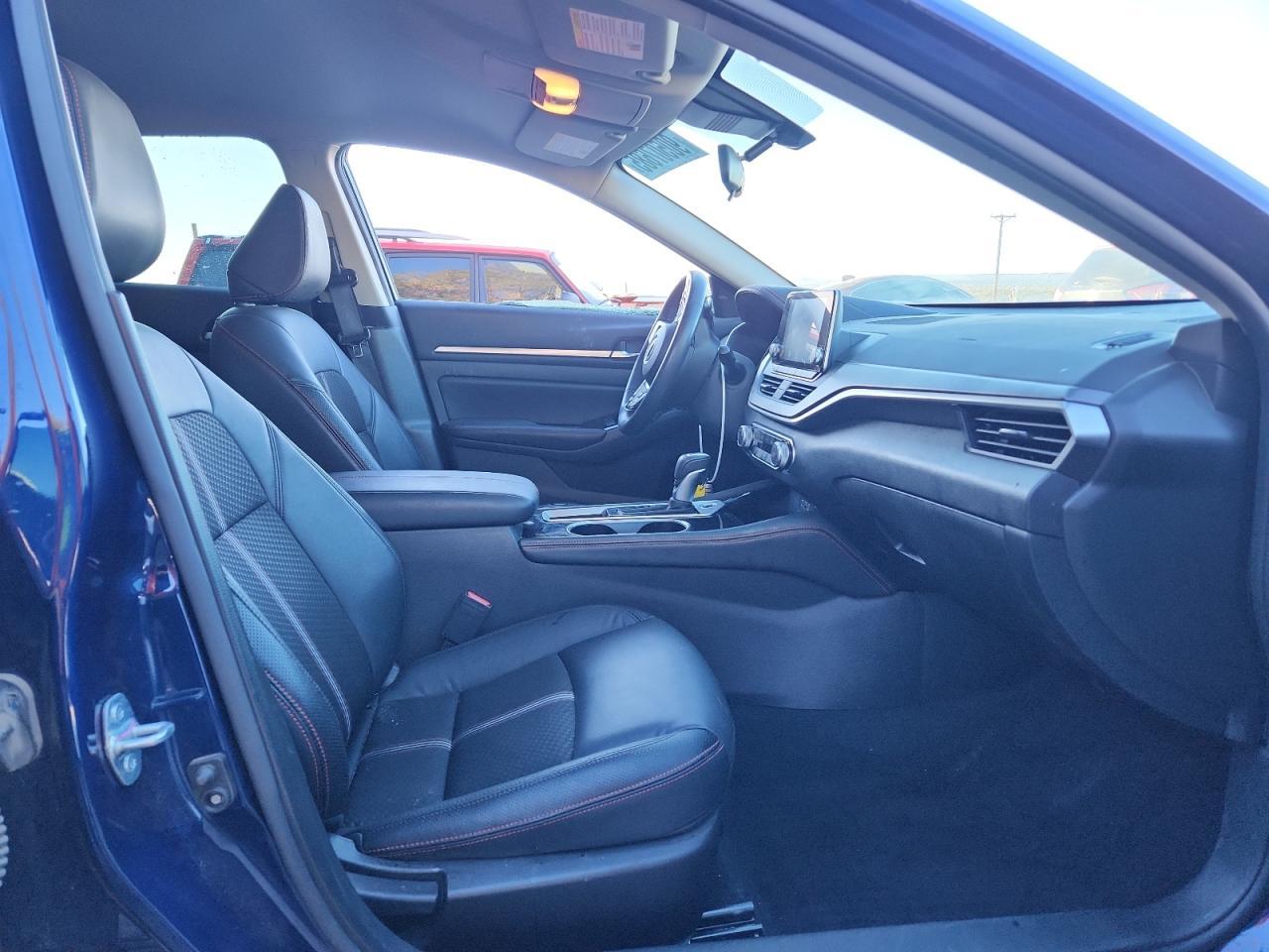 2024 Nissan Altima Sr - Фото 7