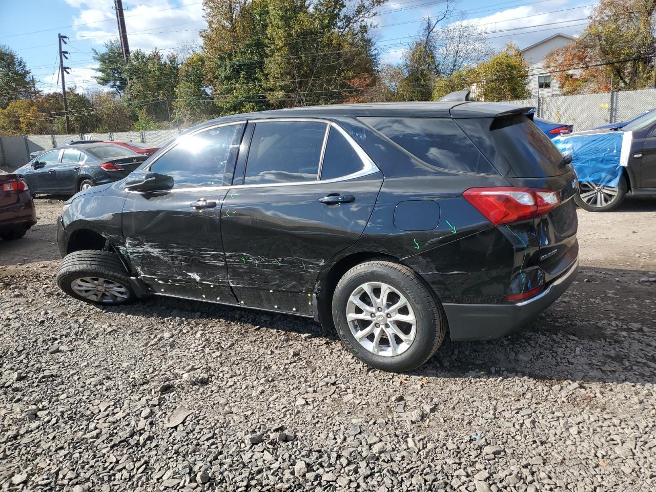 2019 Chevrolet Equinox Lt - Image 2