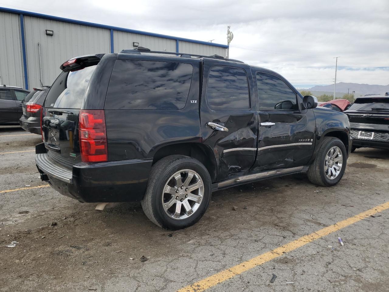 2009 Chevrolet Tahoe K1500 Ltz - Фото 3