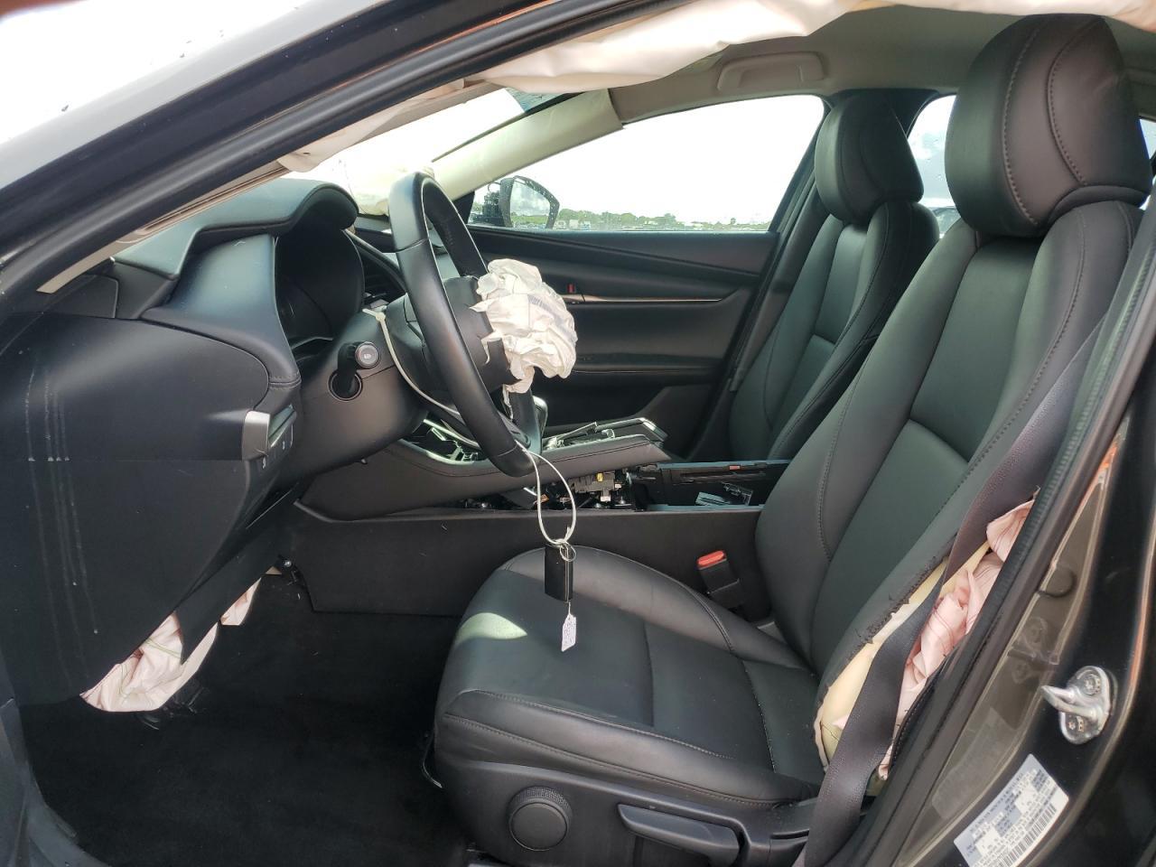 2023 Mazda 3 Select - Image 7