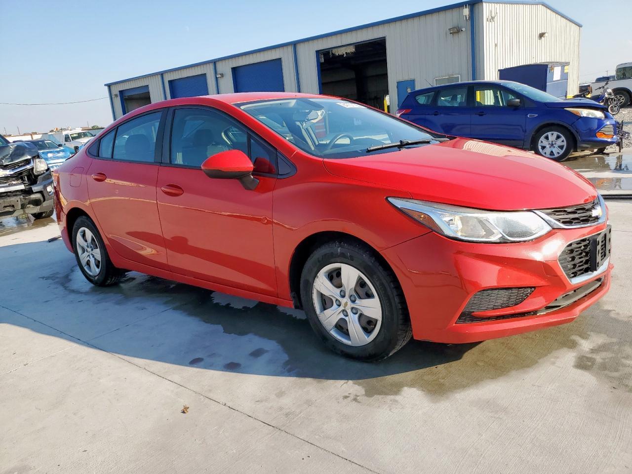2017 Chevrolet Cruze Ls - Фото 4