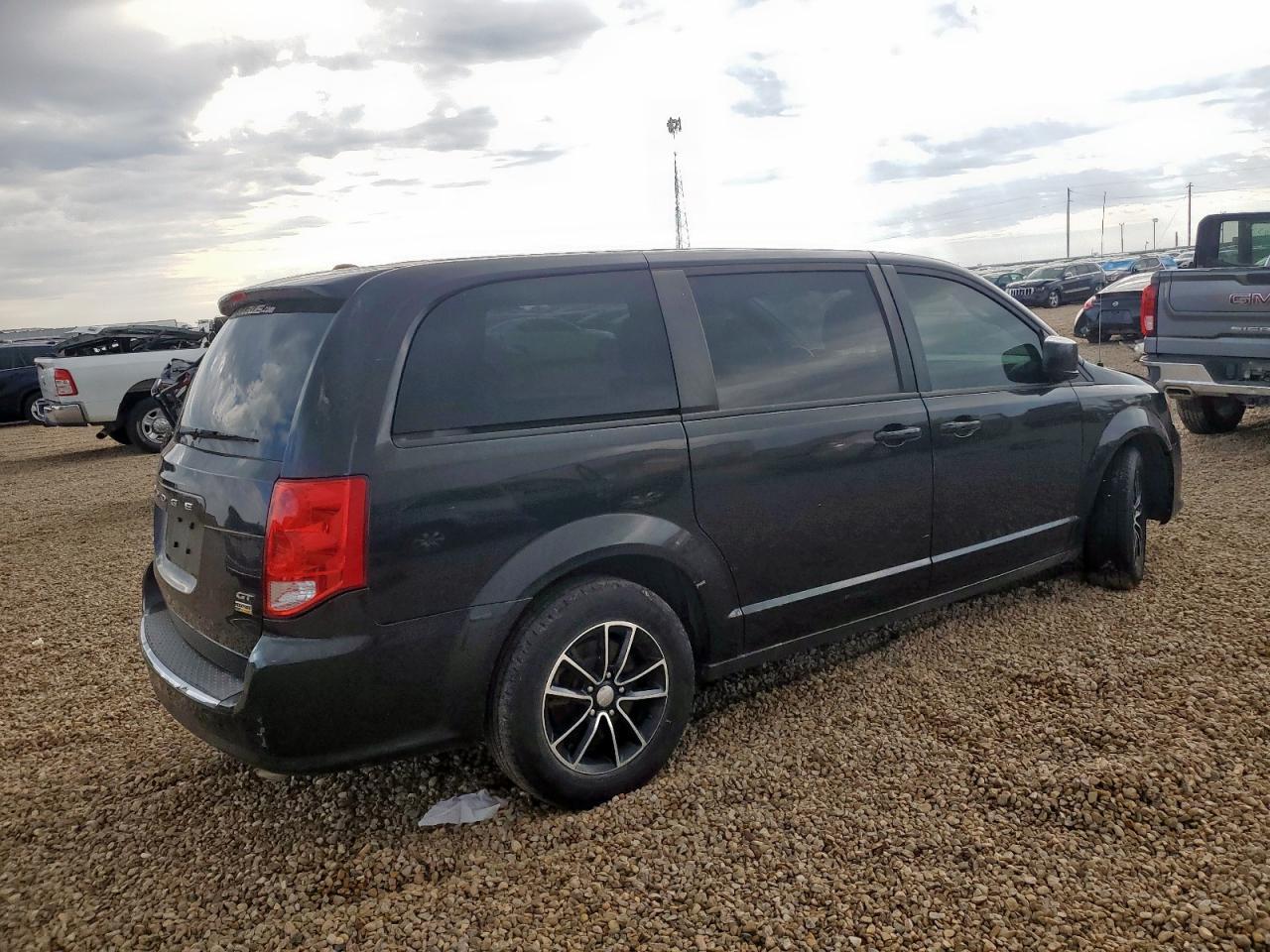 2019 Dodge Grand Caravan Gt - Фото 3
