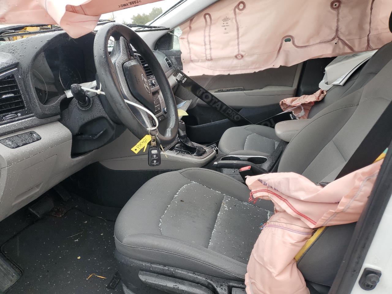 2017 Hyundai Elantra Se - Фото 7