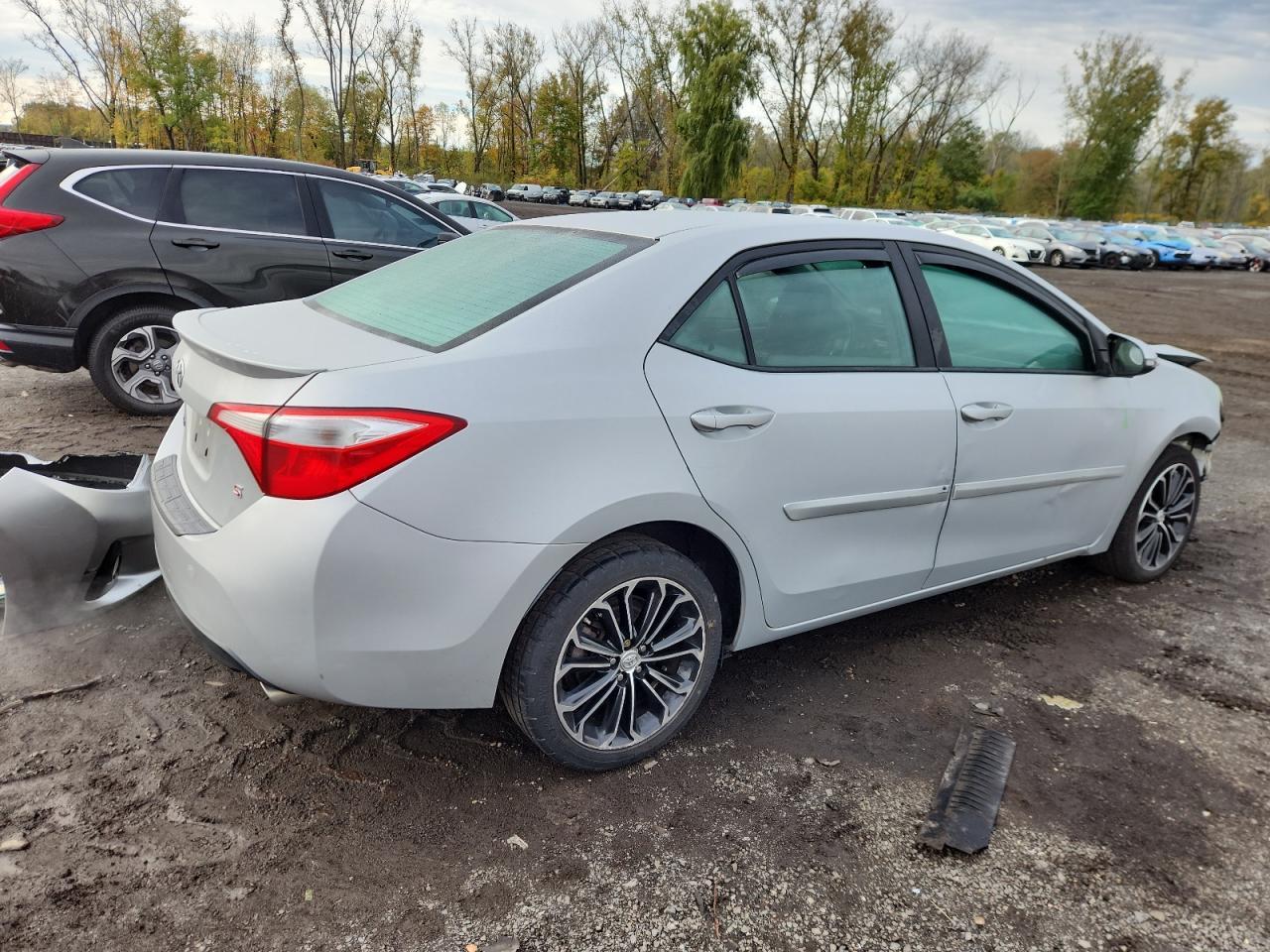 2014 Toyota Corolla L - Фото 3