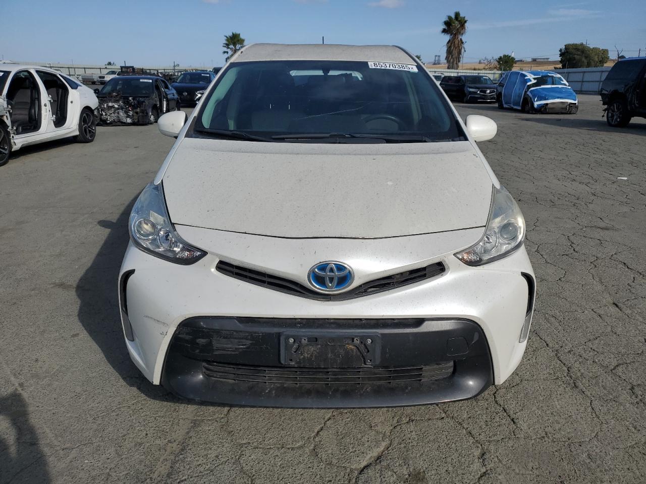 2016 Toyota Prius V - Фото 5