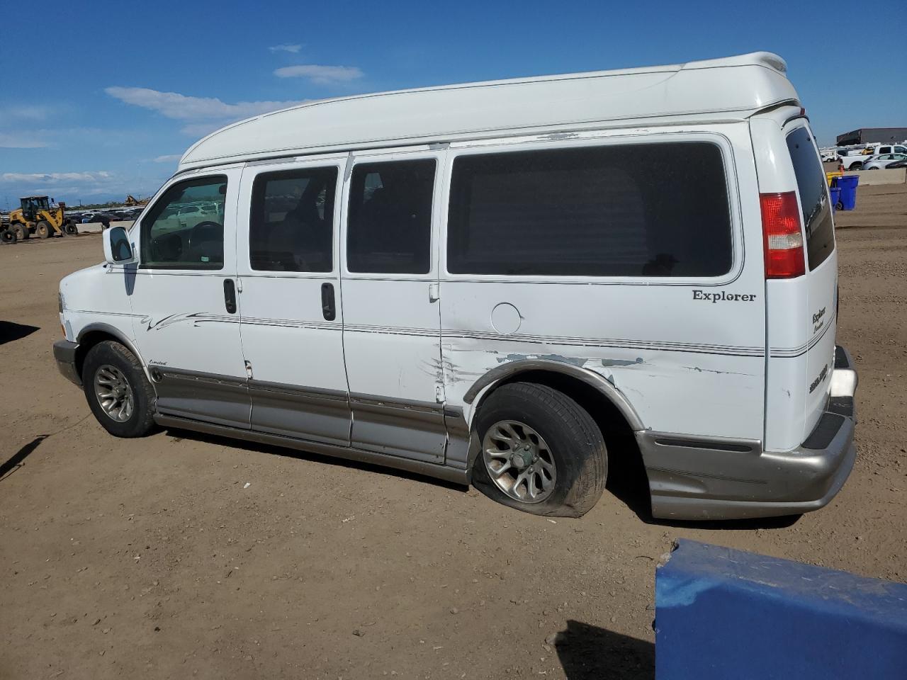 2005 GMC Savana Rv G1500 - Фото 2
