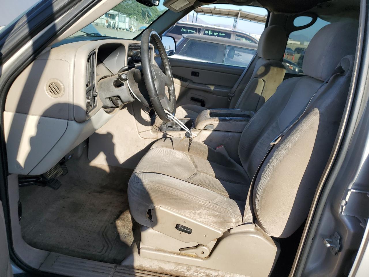 2004 Chevrolet Suburban C1500 - Фото 7