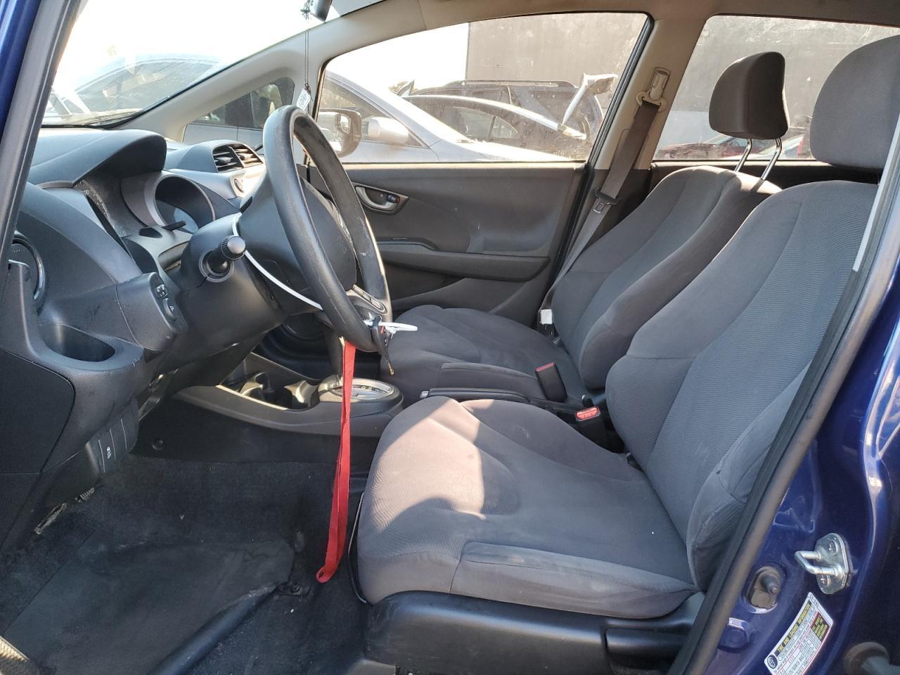 2011 Honda Fit - Image 7