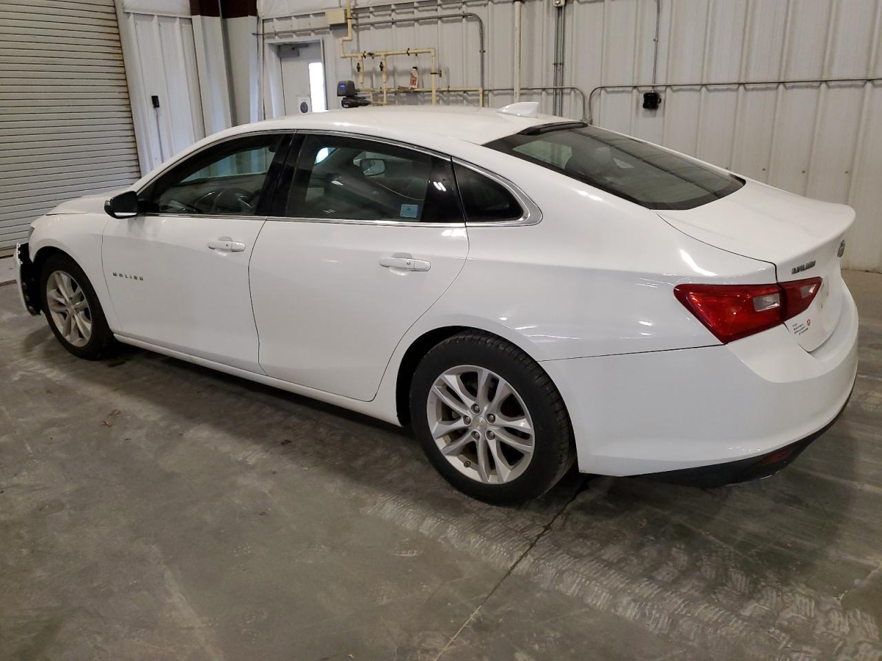 2016 Chevrolet Malibu Lt - Фото 2