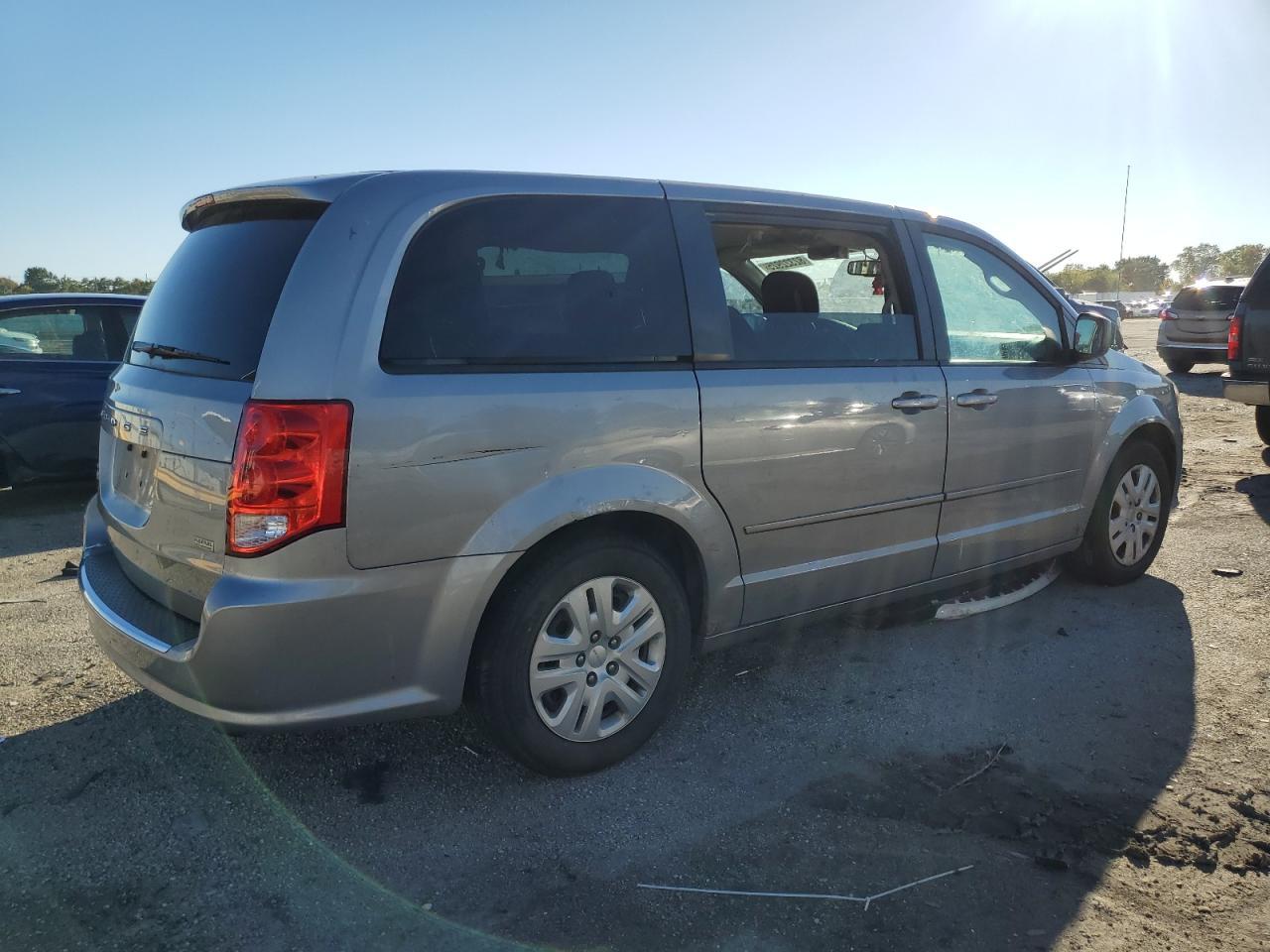 2015 Dodge Grand Caravan Se - Image 3