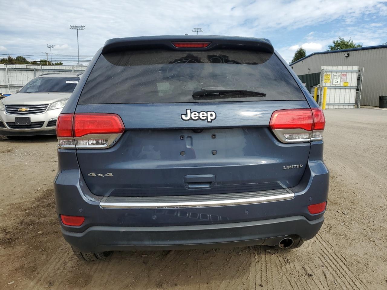 2019 Jeep Grand Cherokee Limited - Image 6
