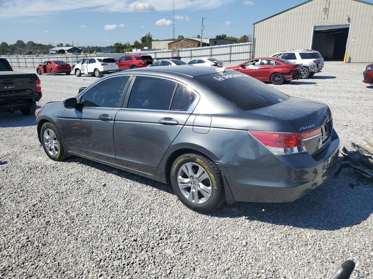 2011 Honda Accord Lxp - Фото 2