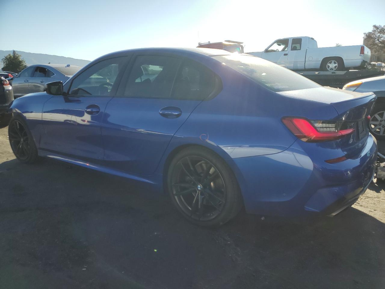 2021 BMW M340I - Фото 2