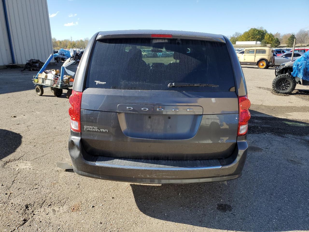 2016 Dodge Grand Caravan Se - Image 6