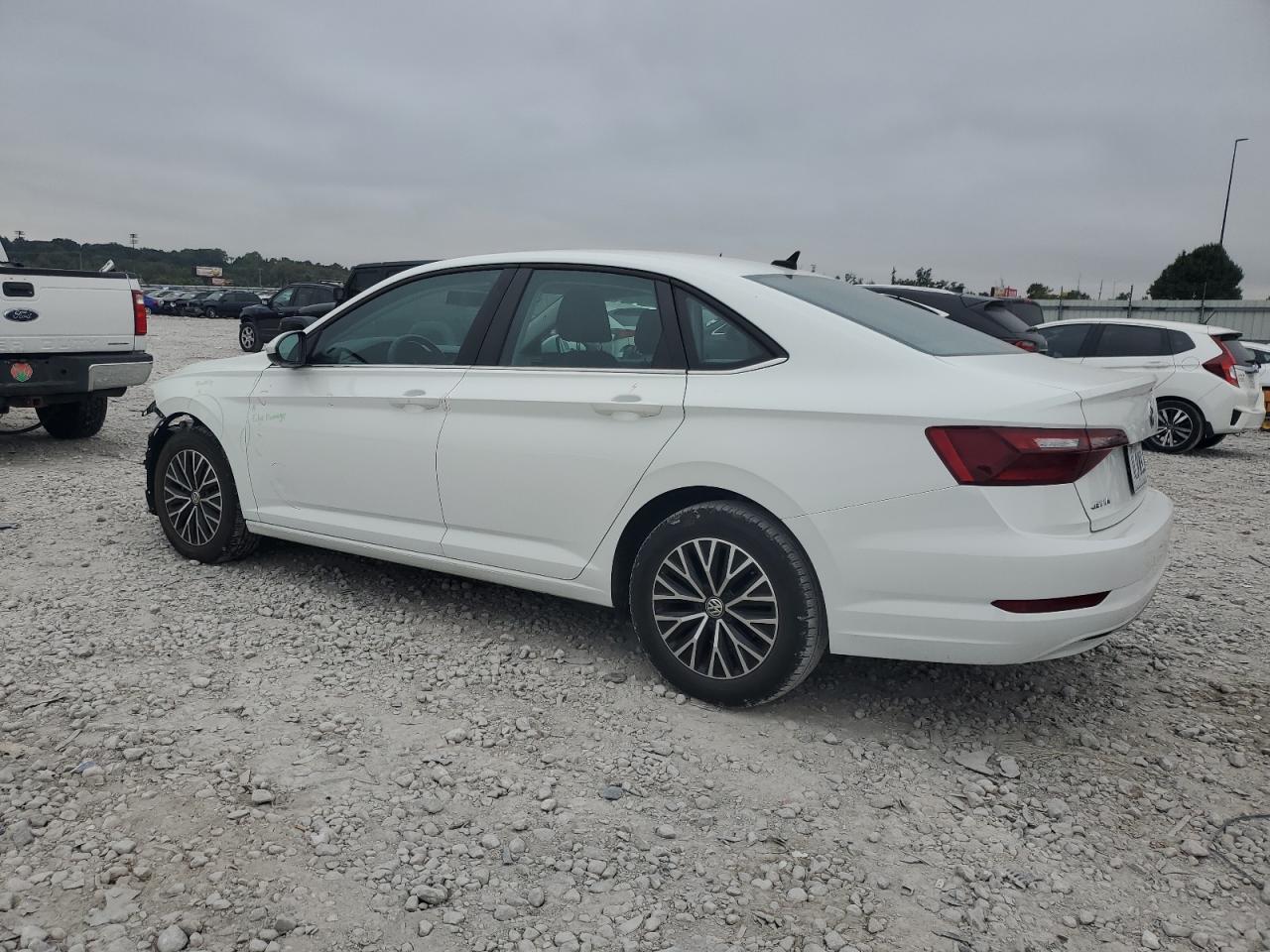 2021 Volkswagen Jetta S - Фото 2