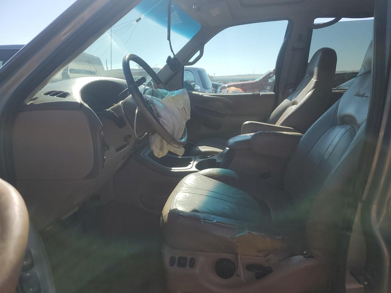 1999 Ford Expedition - Image 7