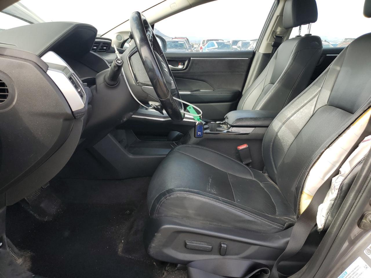 2018 Honda Clarity Touring - Image 7