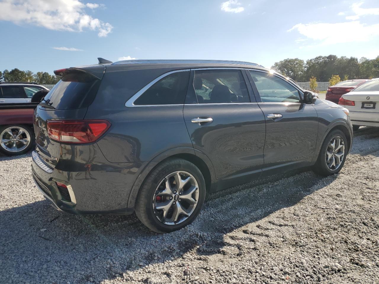 2019 Kia Sorento Sx - Image 3