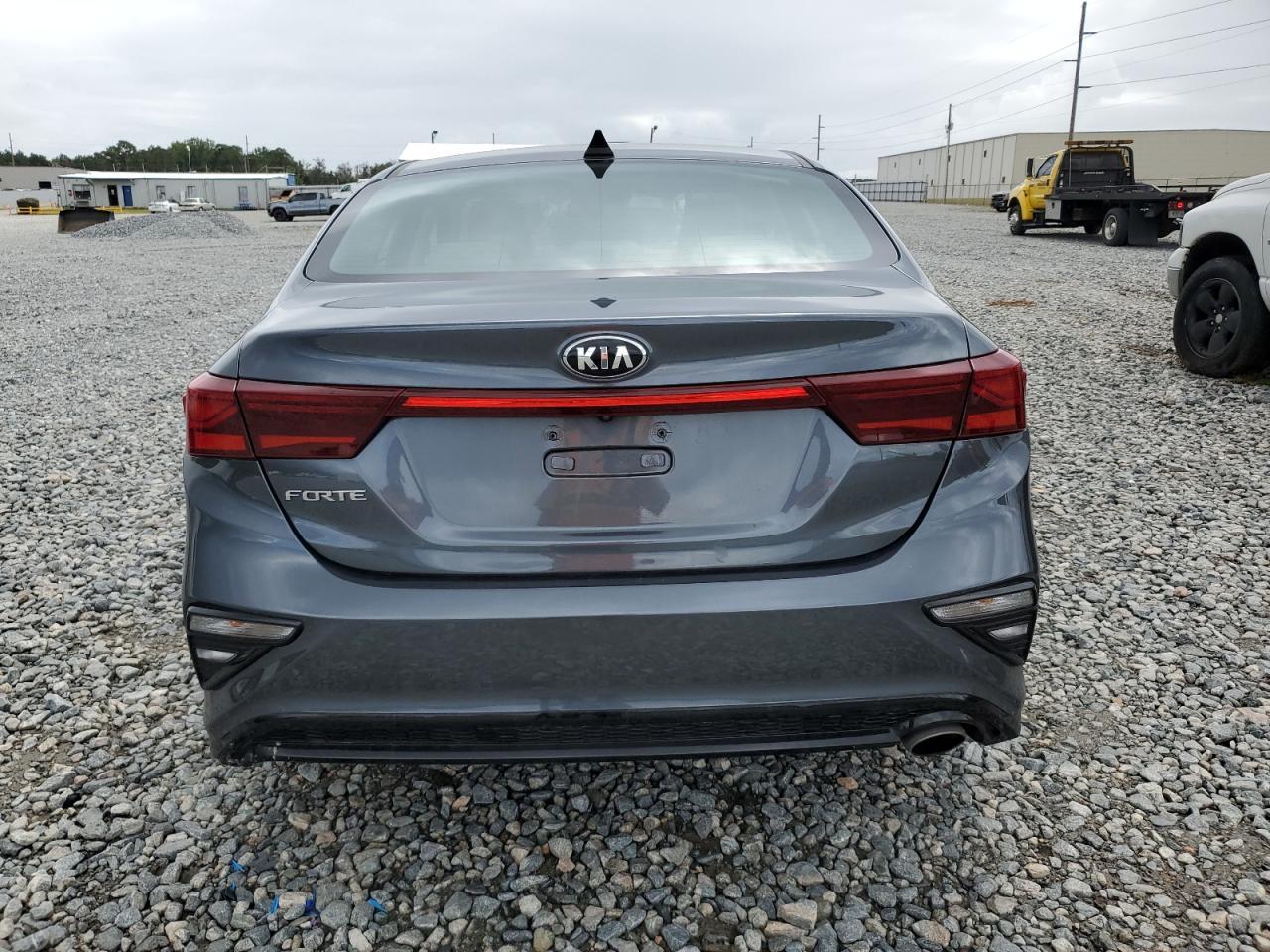 2020 Kia Forte Fe - Фото 6