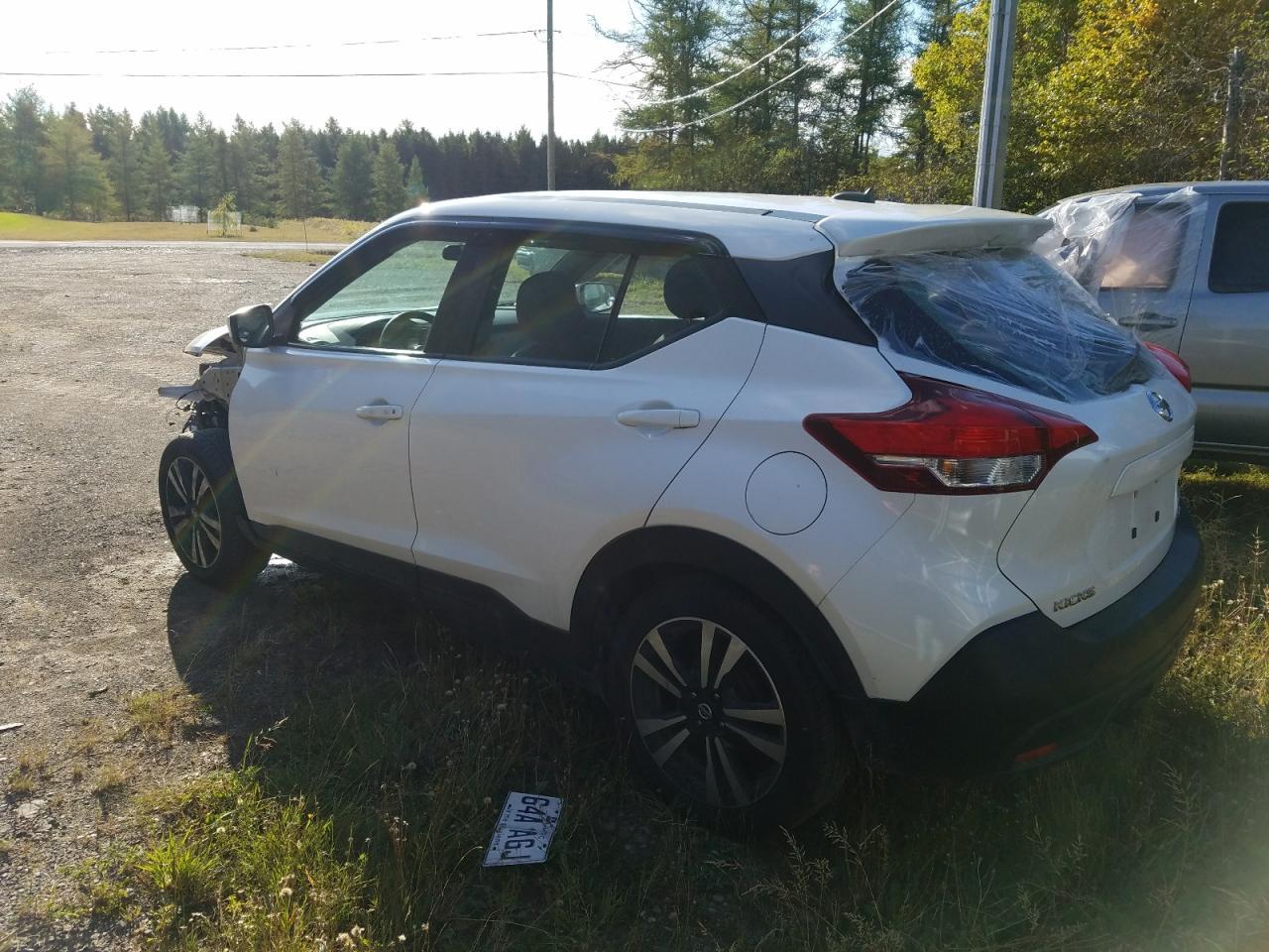 2019 Nissan Kicks S - Фото 2