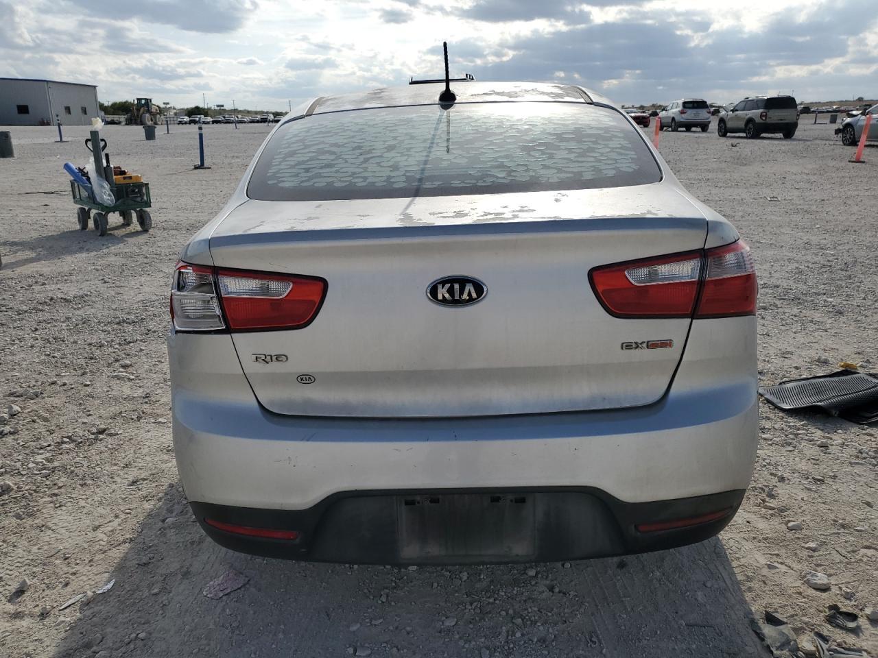 2015 Kia Rio Ex - Фото 6