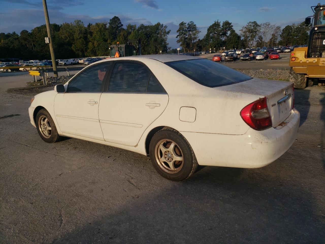 2003 Toyota Camry Le - Image 2