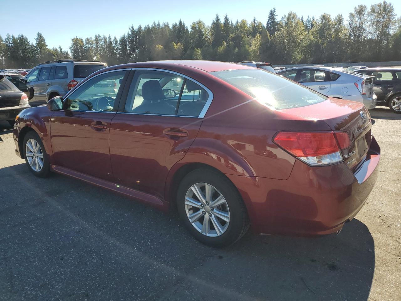 2011 Subaru Legacy 2.5I Premium - Фото 2