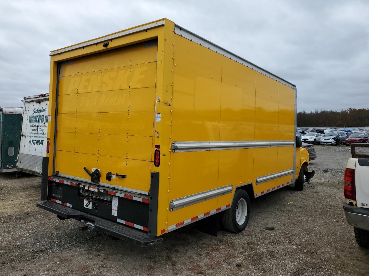 2022 GMC Savana Cut - Box Truck - Фото 3