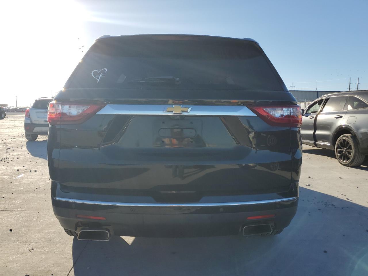 2019 Chevrolet Traverse Premier - Image 6