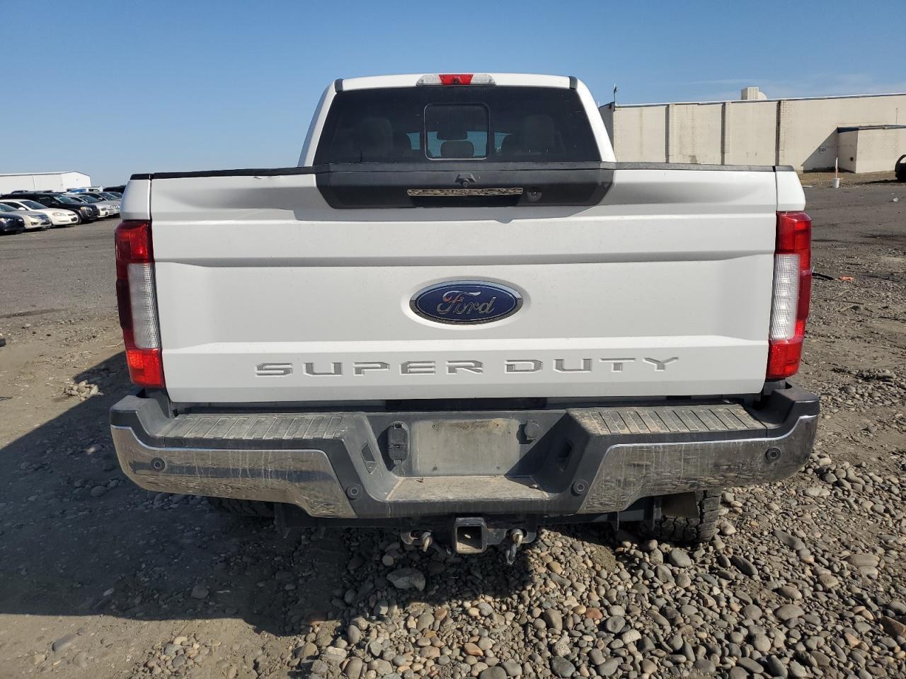 2019 Ford F350 Super Duty - Image 6