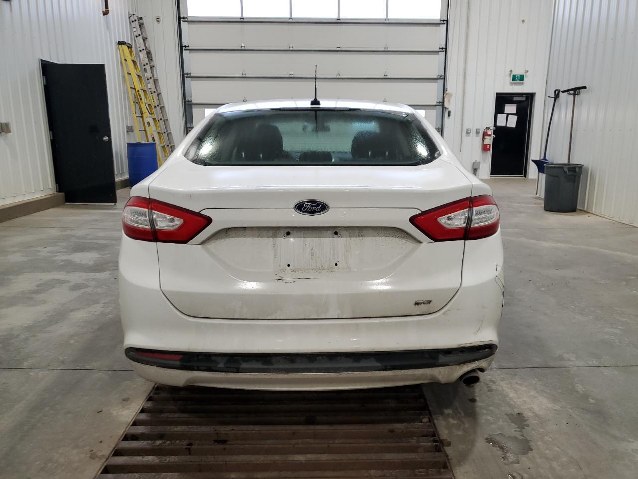 2013 Ford Fusion Se - Фото 6