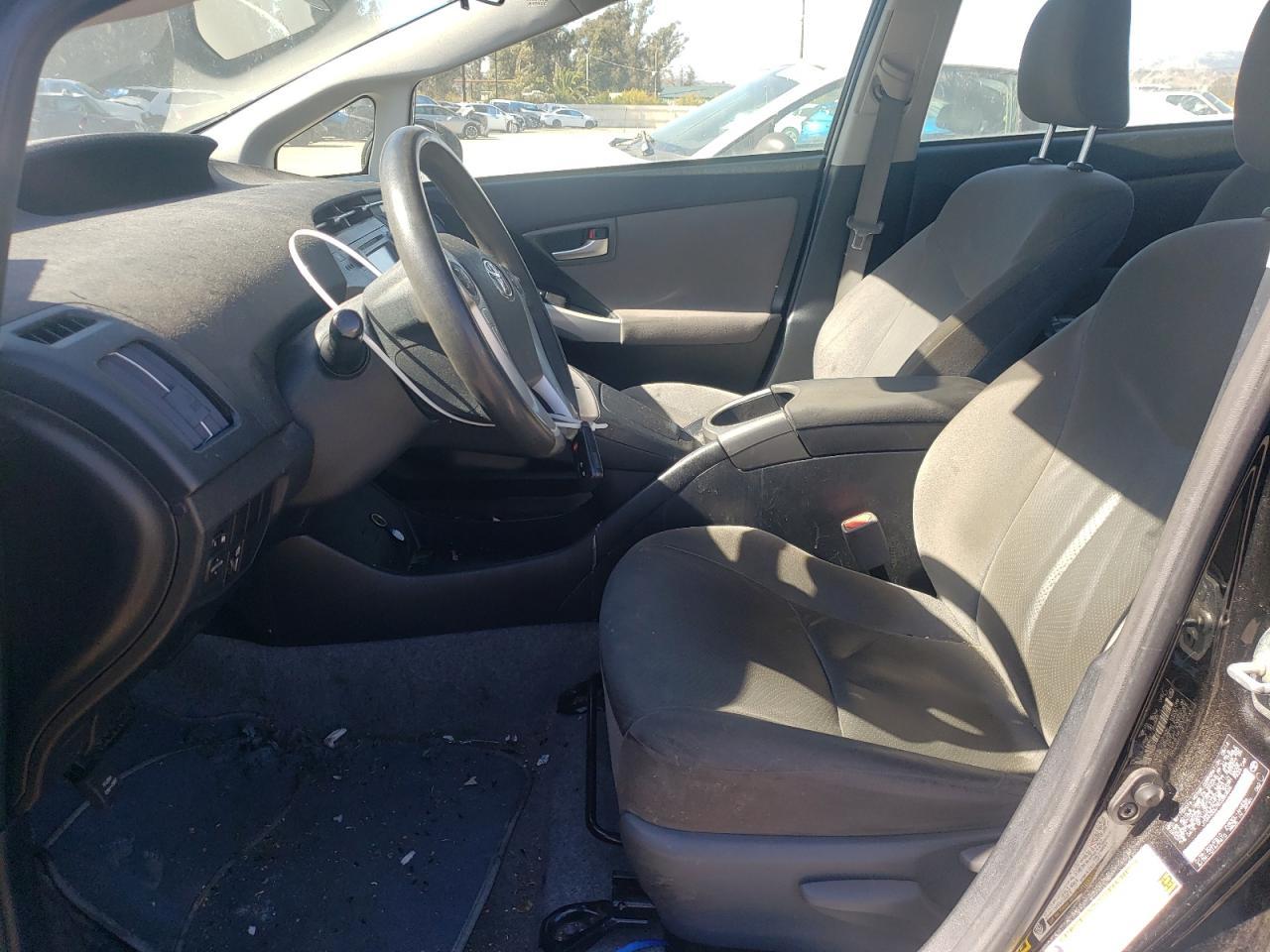 2014 Toyota Prius - Image 7