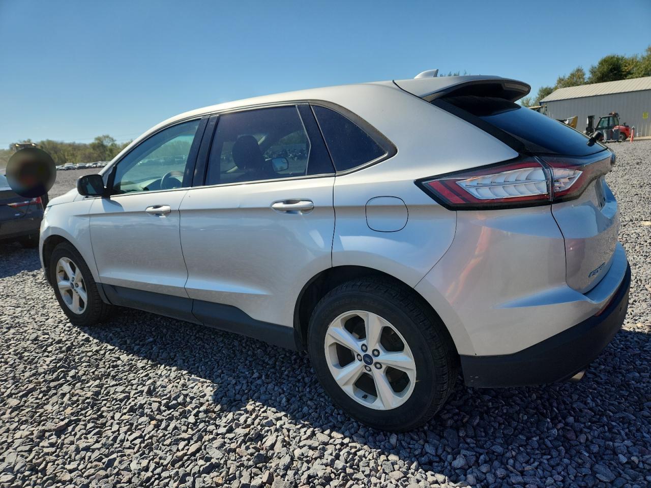 2017 Ford Edge Se - Image 2