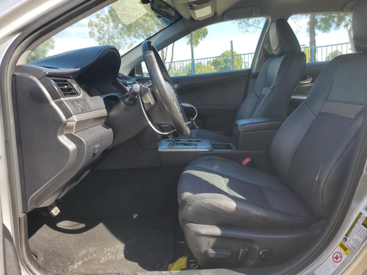 2012 Toyota Camry Base - Фото 7