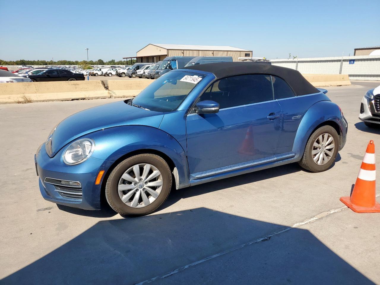 2018 Volkswagen Beetle S