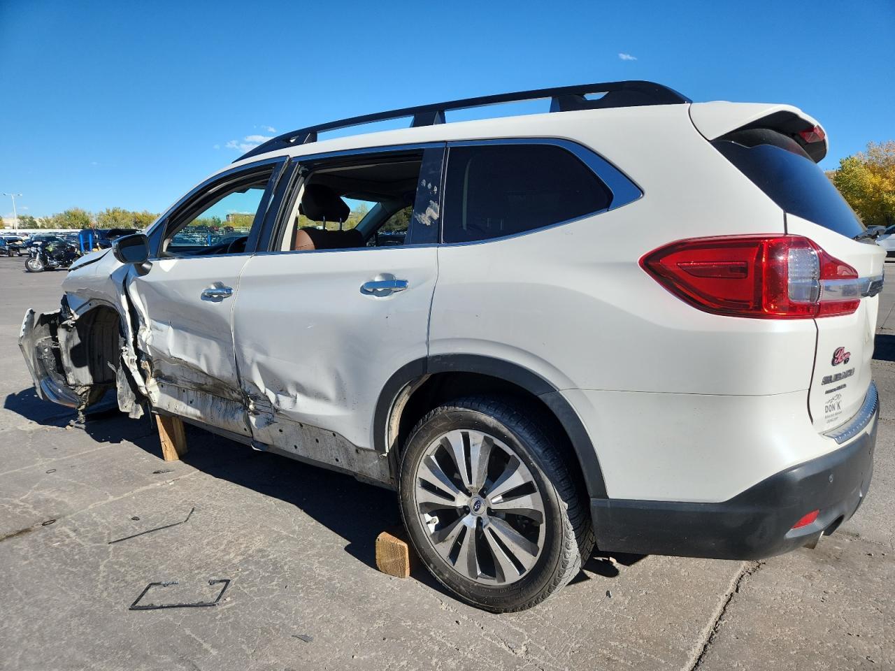 2019 Subaru Ascent Touring - Image 2