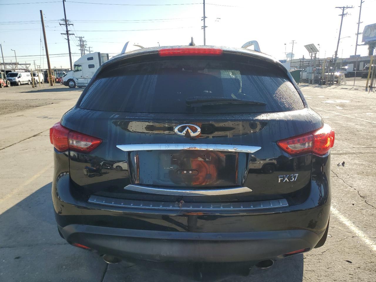 2013 Infiniti Fx37 - Image 6