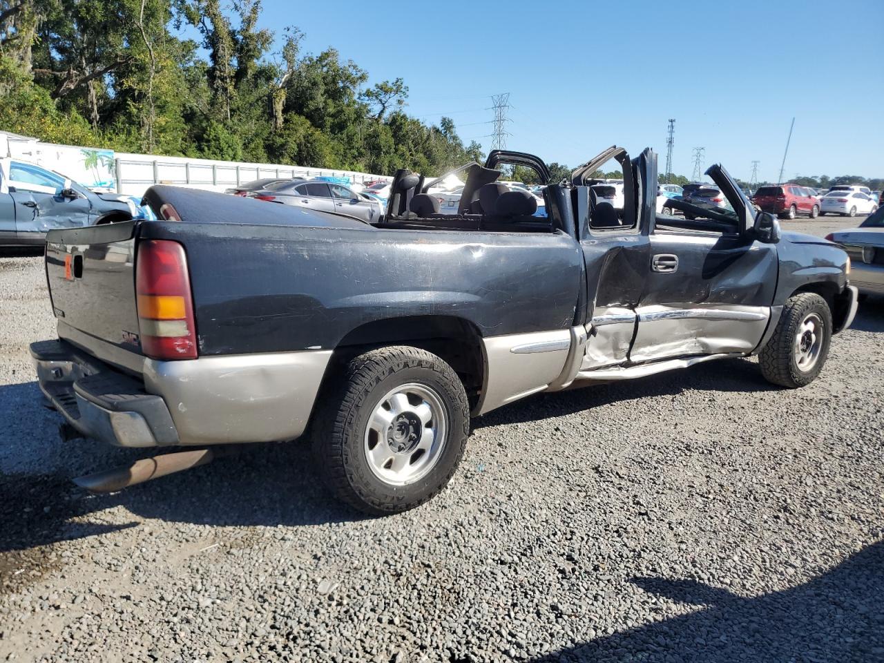 2001 GMC New Sierra C1500 - Фото 3