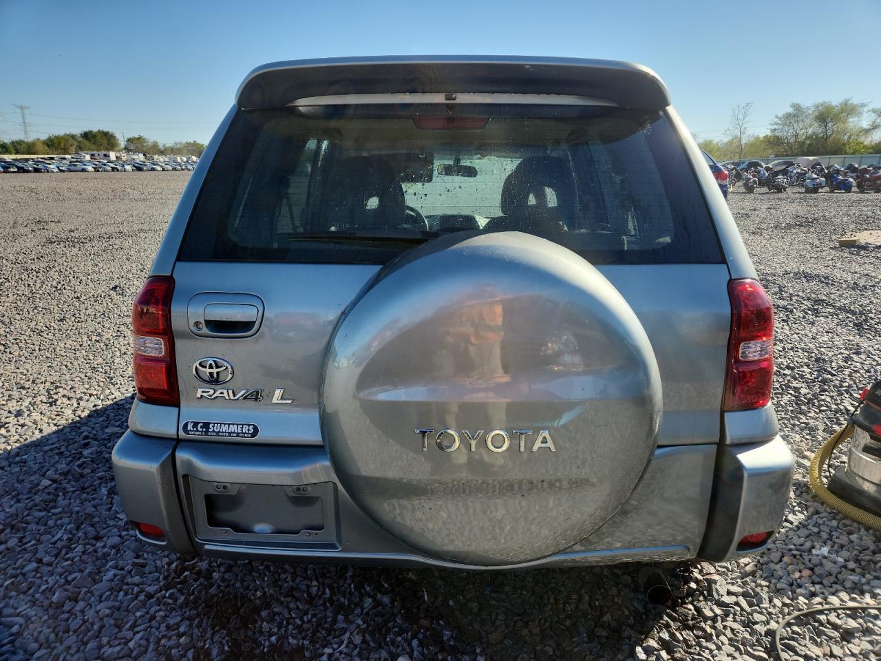 2004 Toyota Rav4 - Image 6