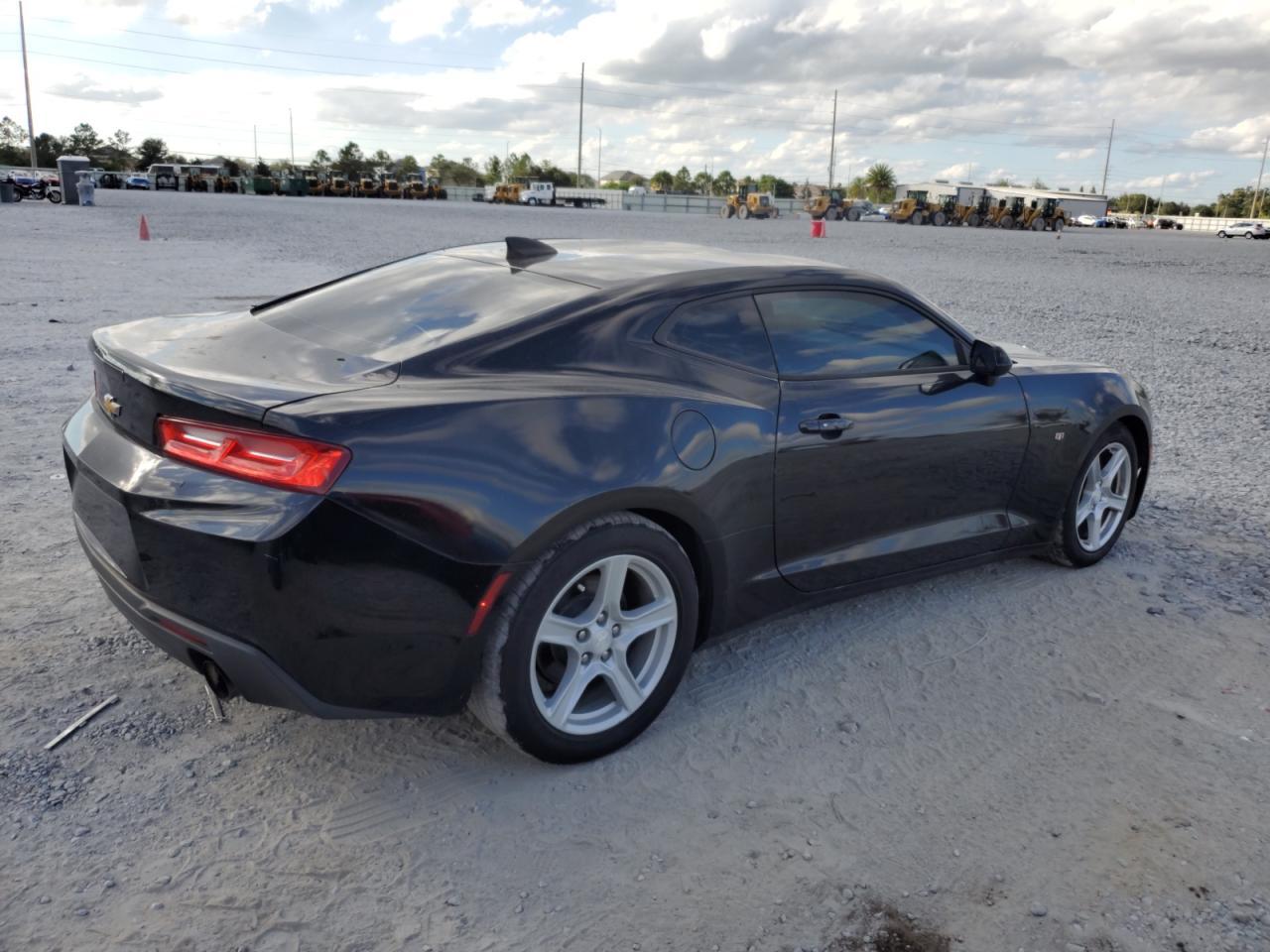 2017 Chevrolet Camaro Lt - Фото 3