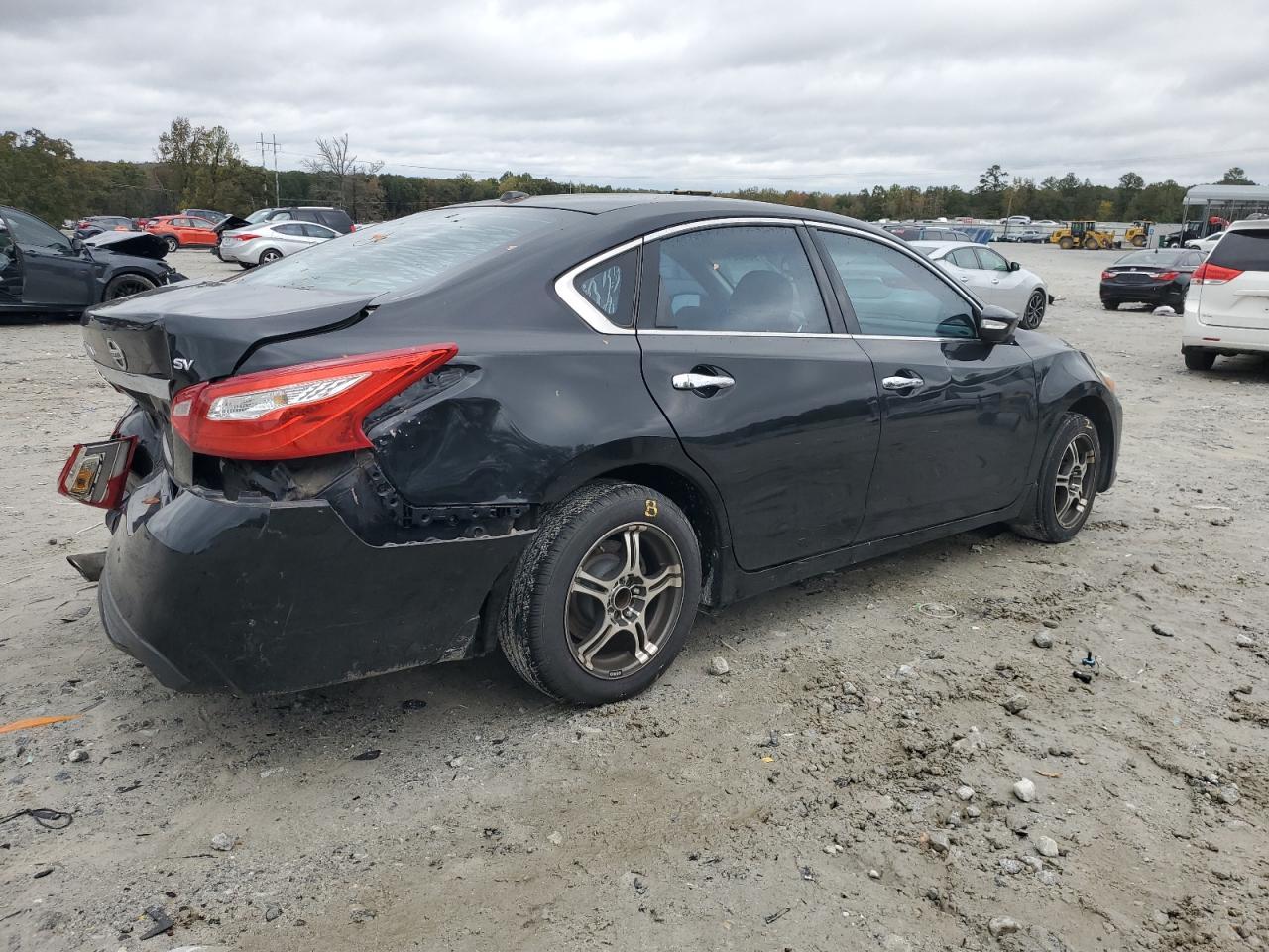 2016 Nissan Altima 2.5 - Image 3