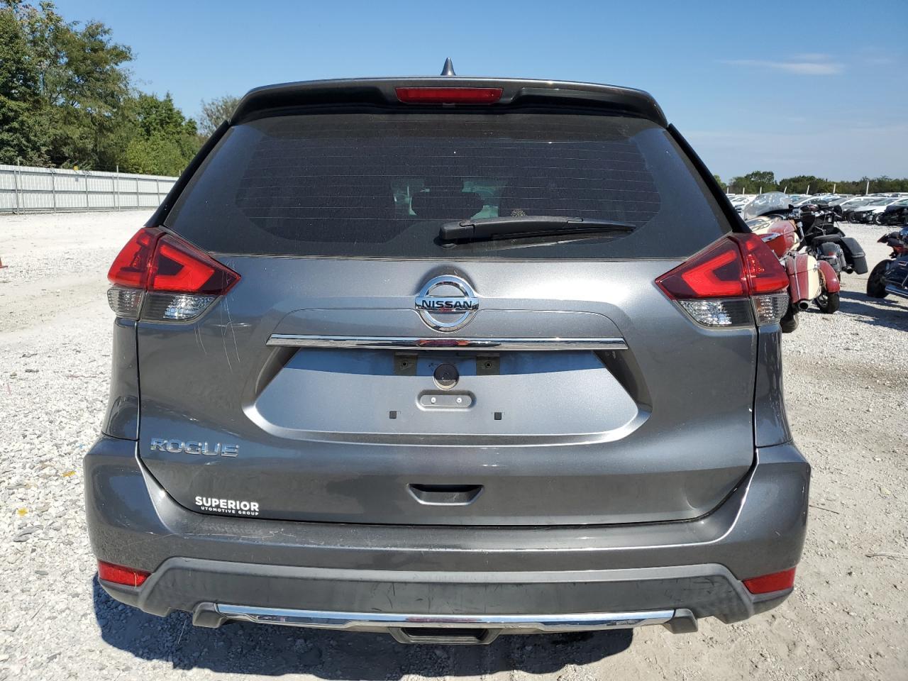 2018 Nissan Rogue S - Фото 6