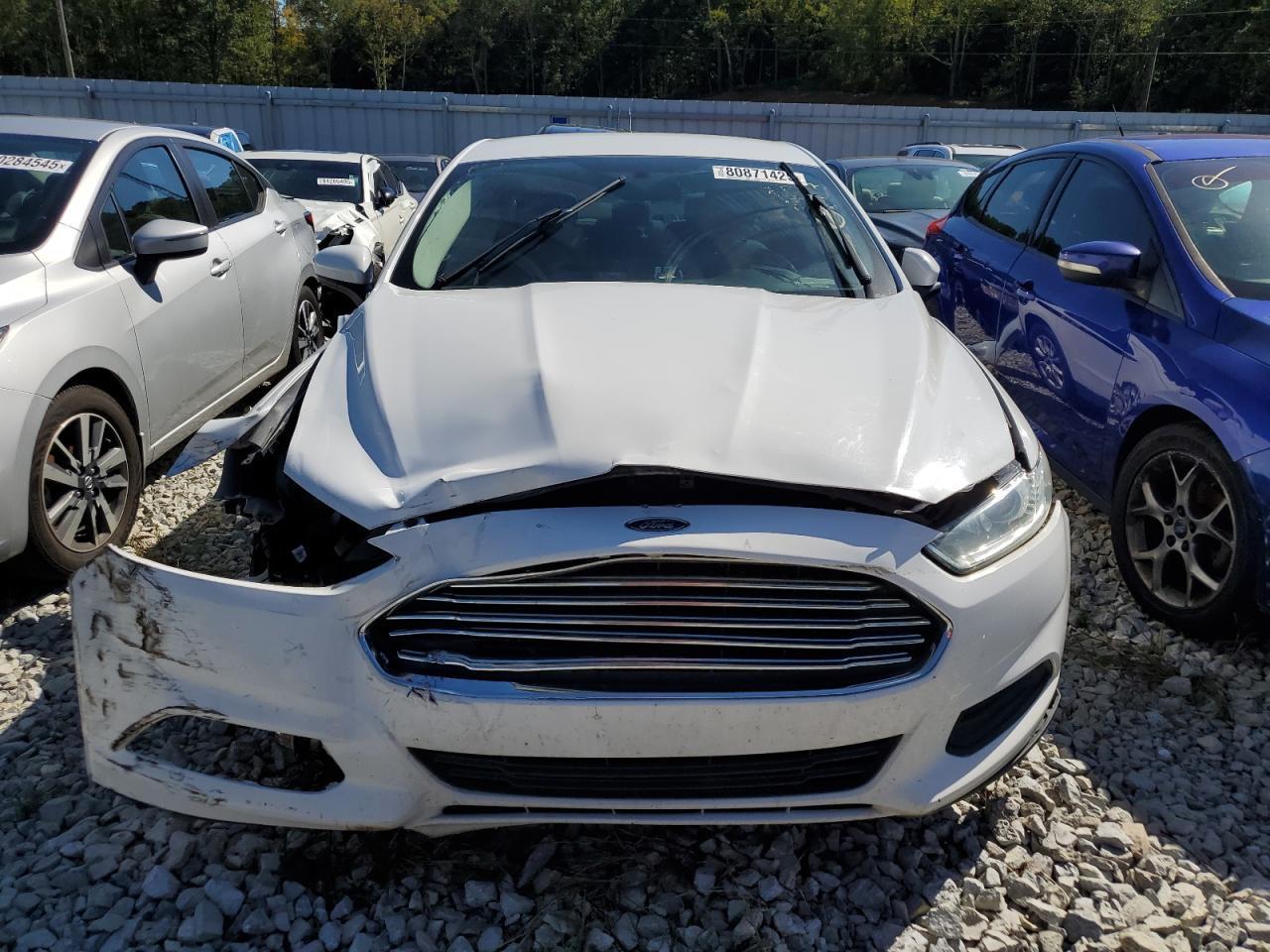 2016 Ford Fusion S - Фото 5