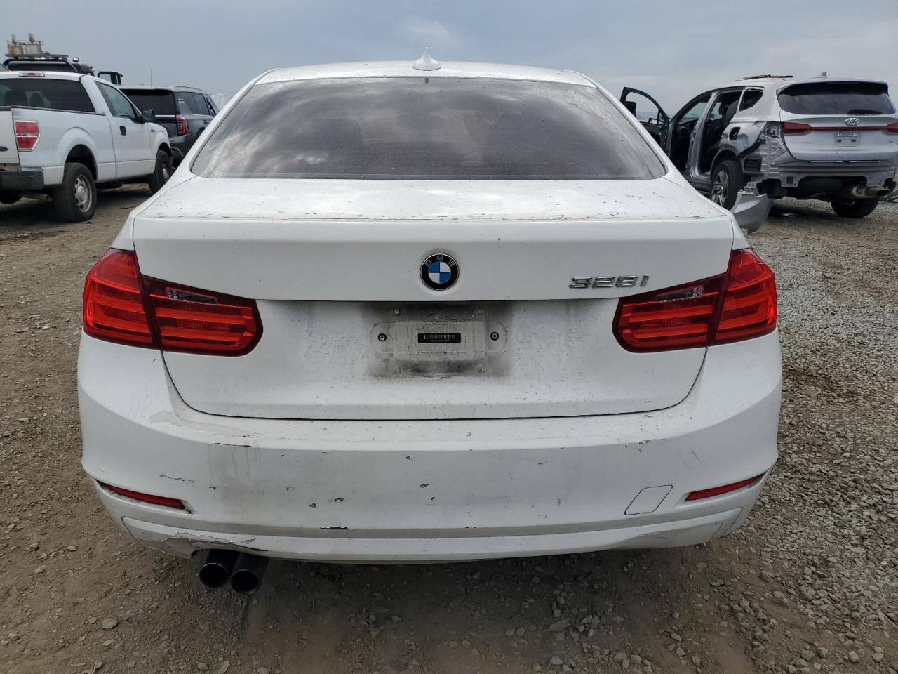 2014 BMW 328 I Sulev - Фото 6