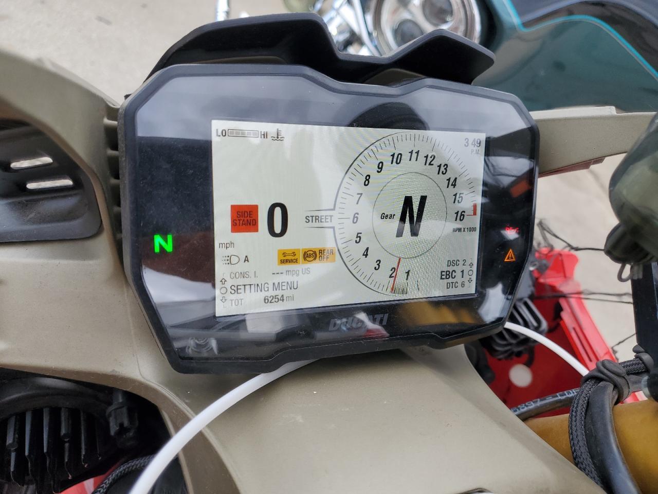 2023 Ducati Panigale V4S - Image 7