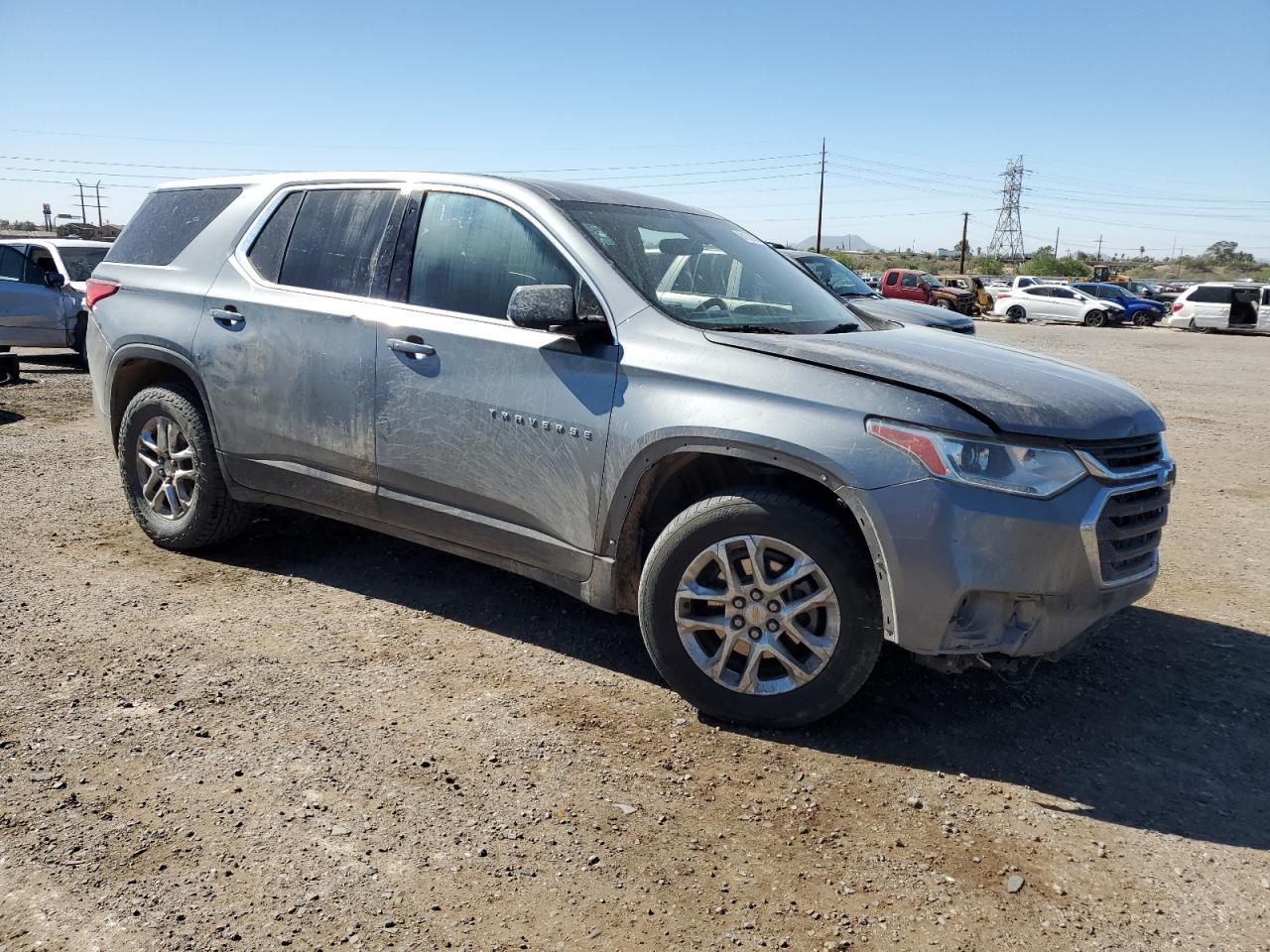 2019 Chevrolet Traverse Ls - Фото 4