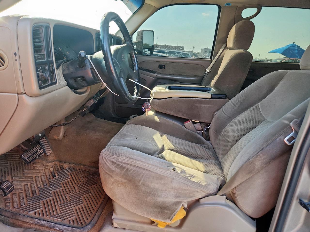 2003 Chevrolet Silverado C2500 Heavy Duty - Фото 7