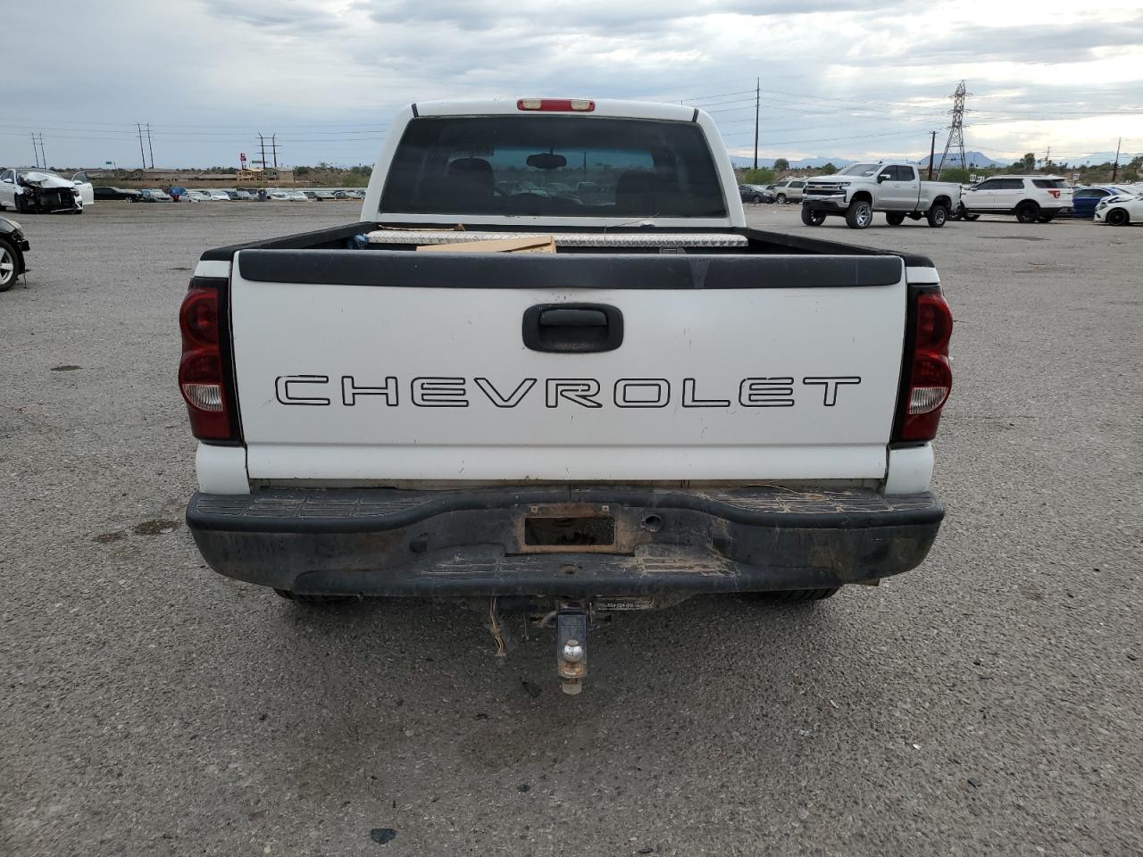 2004 Chevrolet Silverado K1500 - Image 6