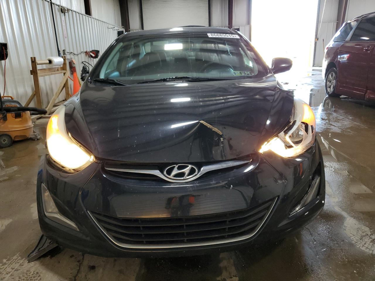 2015 Hyundai Elantra Se - Фото 5